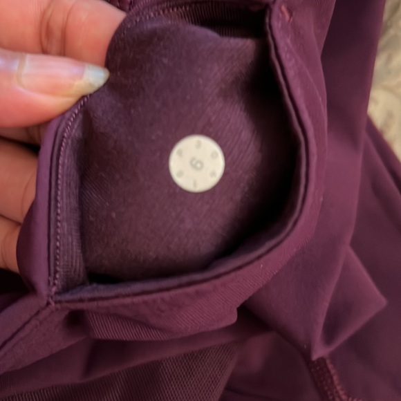 LULULEMON HOT LIKE AGNI - Picture 5 of 6